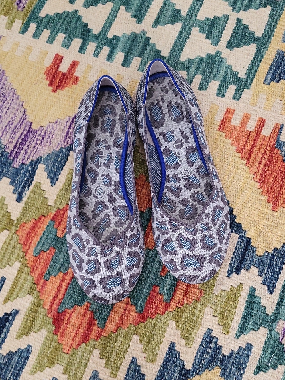 Rothy's the Round Ballet Flat - Blue/Grey Leopard Print - 9